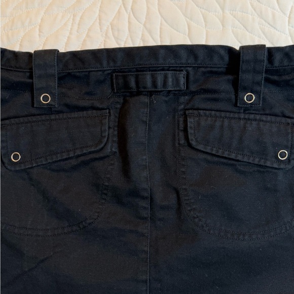 AIX Armani Exchange Black Mini Skirt Button Pocket Detail Back Zipper Sz 8 - Picture 5 of 10